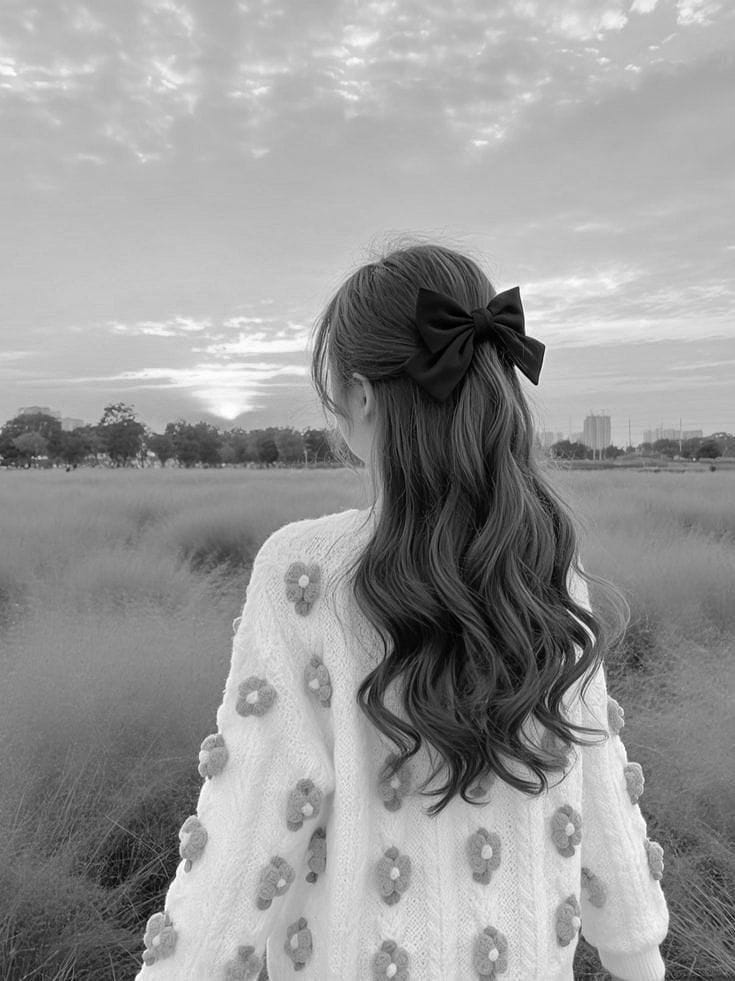 عکس پروفایل دخترانه با سبک سیاه و سفید